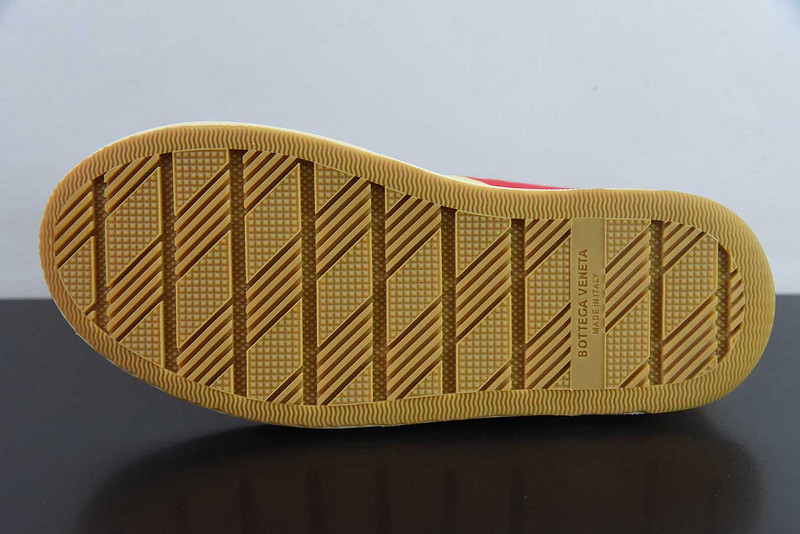 b0tt*ga Ven*ta sneaker