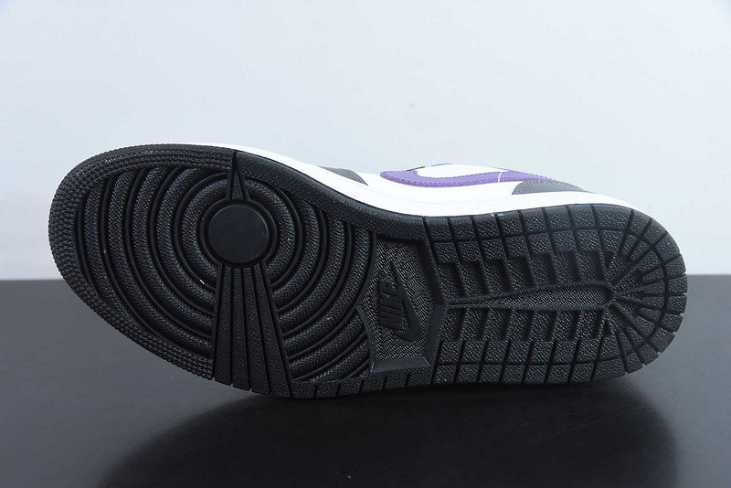 Air Jordan 1 Low SE