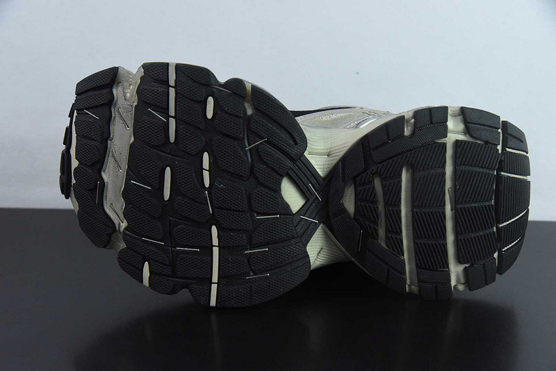 BC XL SNEAKERS