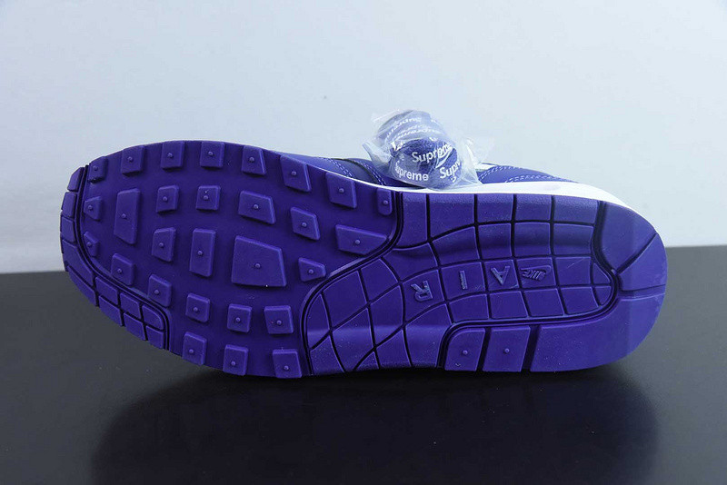 nike x Svp*me air max 1 
