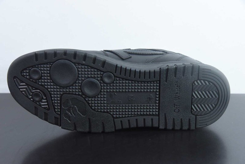 OF™ C/O VIRGIL ABLOH OUT OF OFFICE LOW-TOP LEATHER SNEAKERS ‘OOO“
