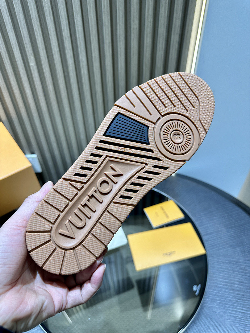LVT SNEAKERS