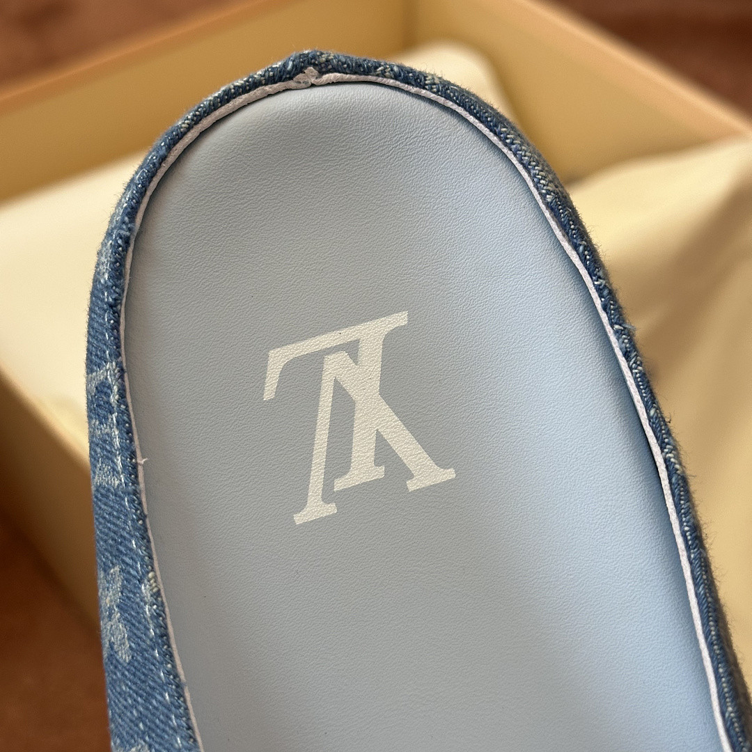 LVT SANDALS