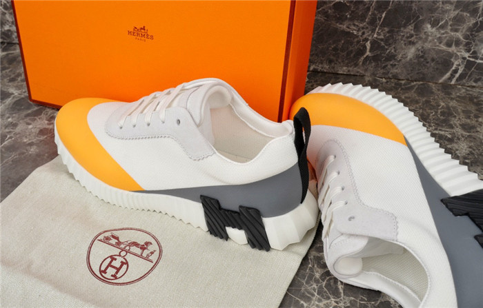 H**mes sneaker