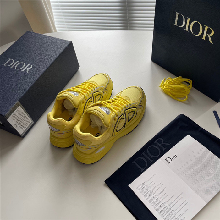 dio* sneaker