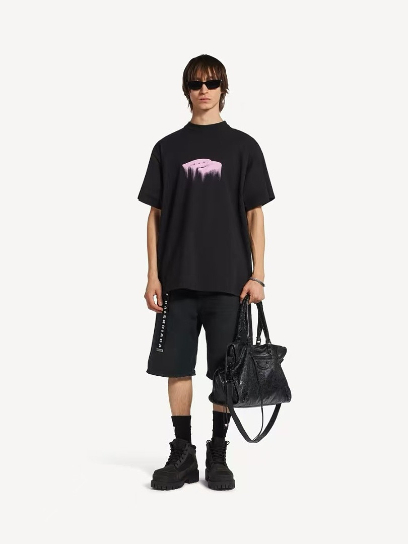 Ba1en*iaga Clothes