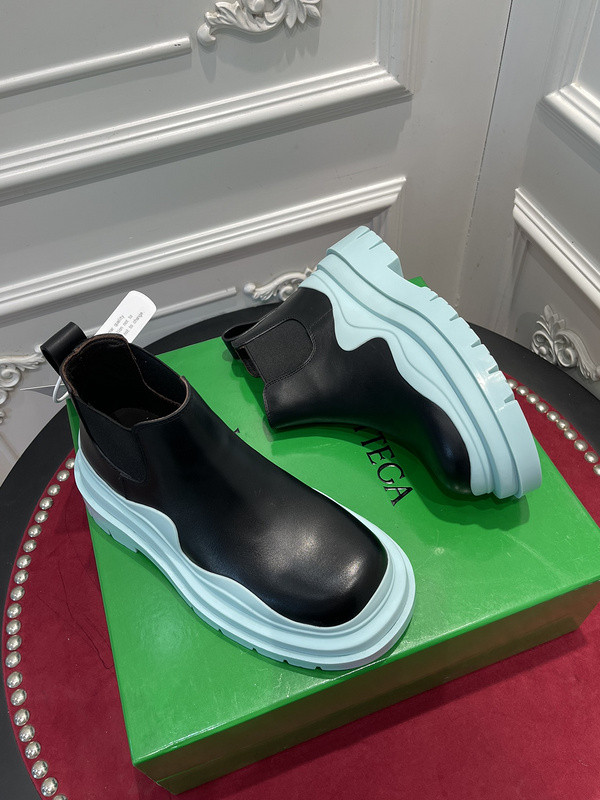 Bo*te*ga ve*ne*ta sneaker