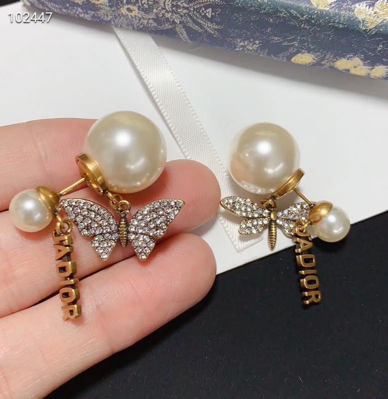 d10r earring