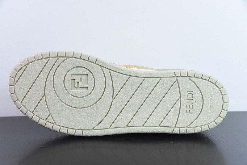fen sneaker