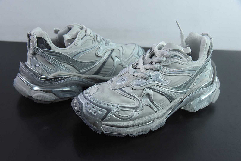 Ba1en*iaga Runner Sneaker