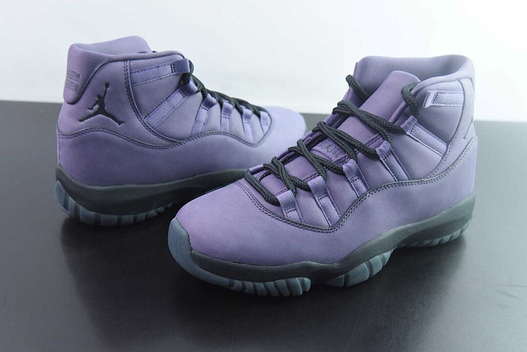 Air Jordan 11
