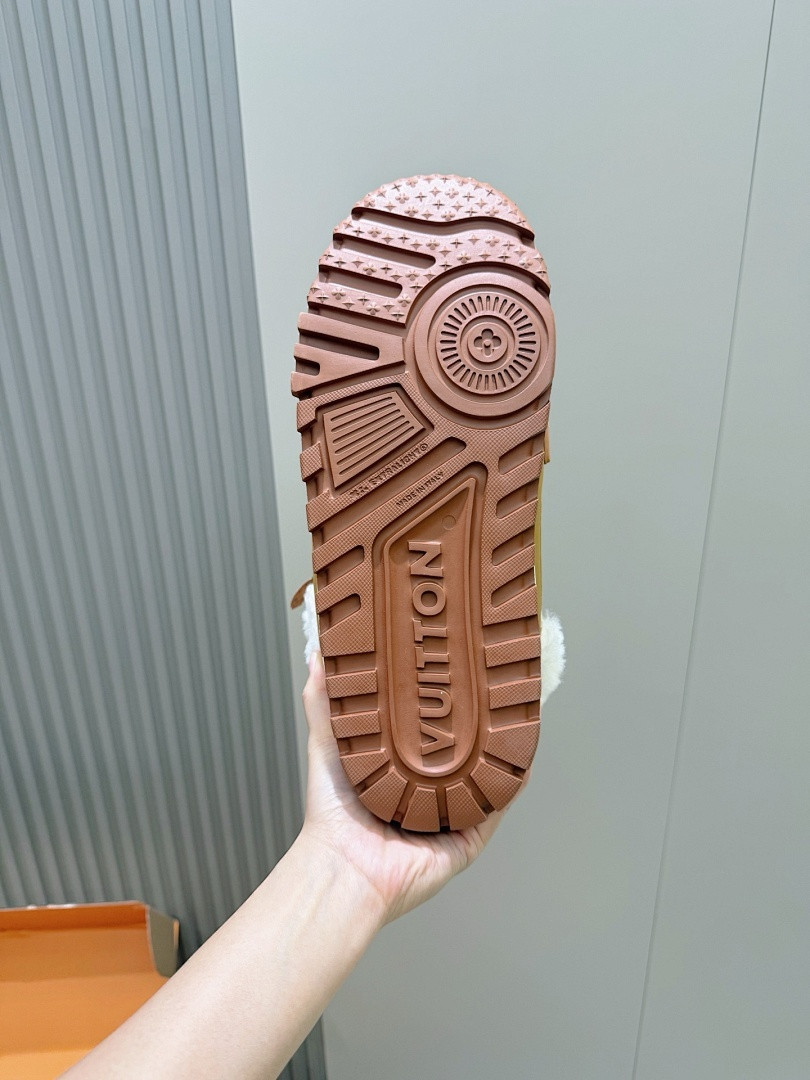 LVT SNEAKERS