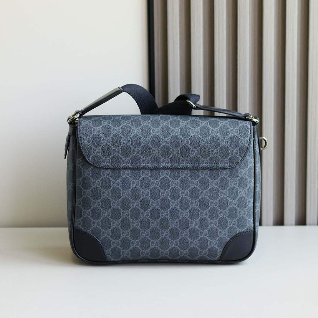 Gvc*1 BAG