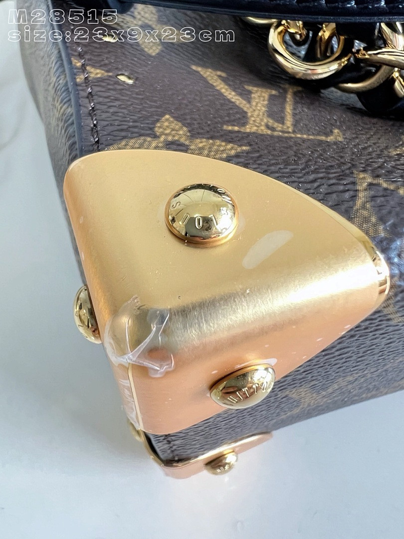 LVT PURSE
