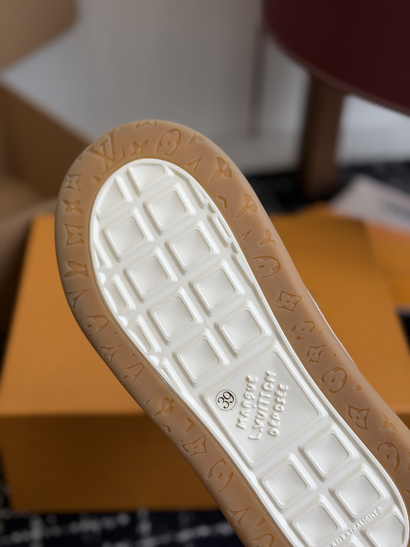 LVT SNEAKERS