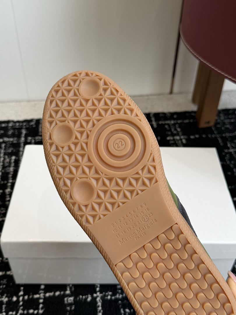 Ma1s0n Marg*e1a SNEAKER
