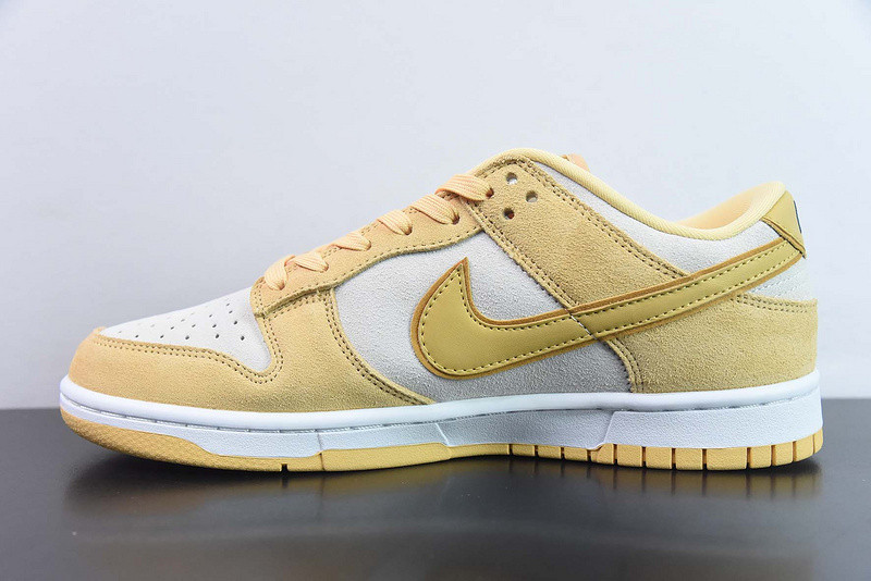 nike dunk low gold suede dv7411-200