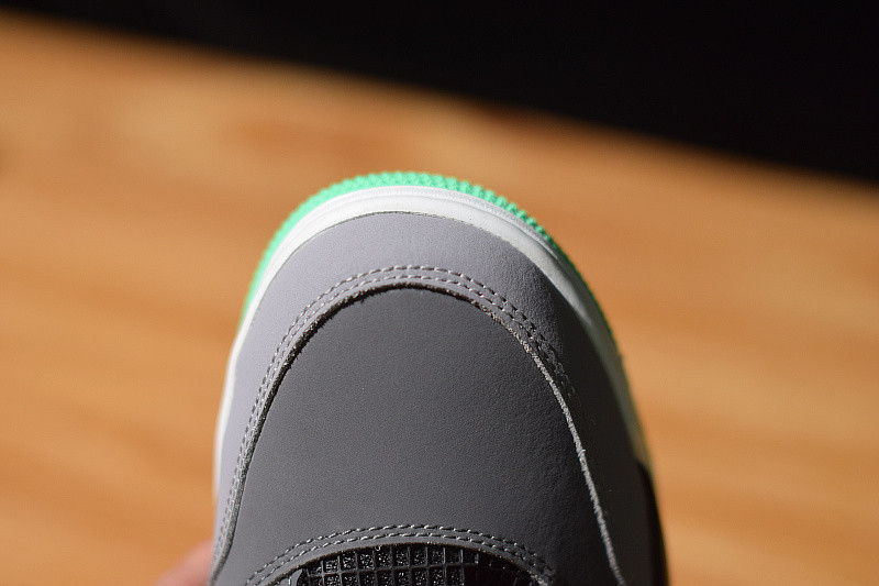 air jordan 4 retro "green glow" 308497-033