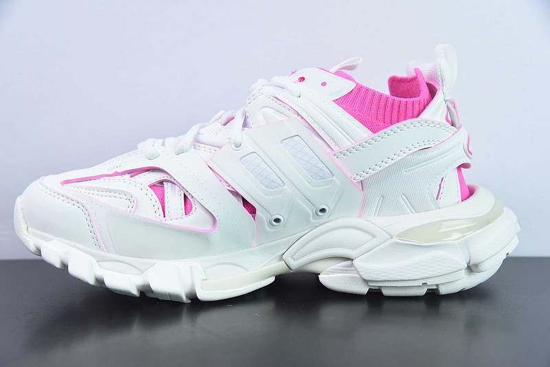 bc track sneaker