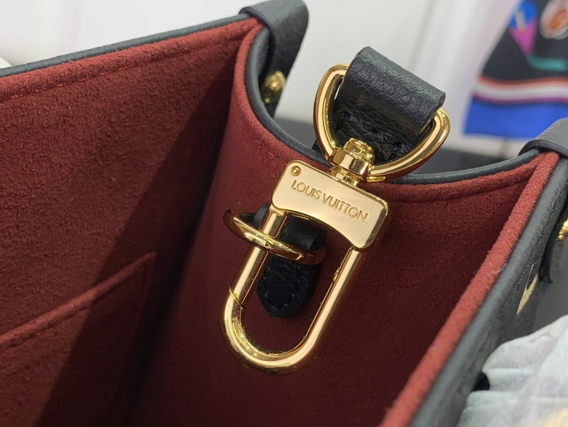 LVT PURSE