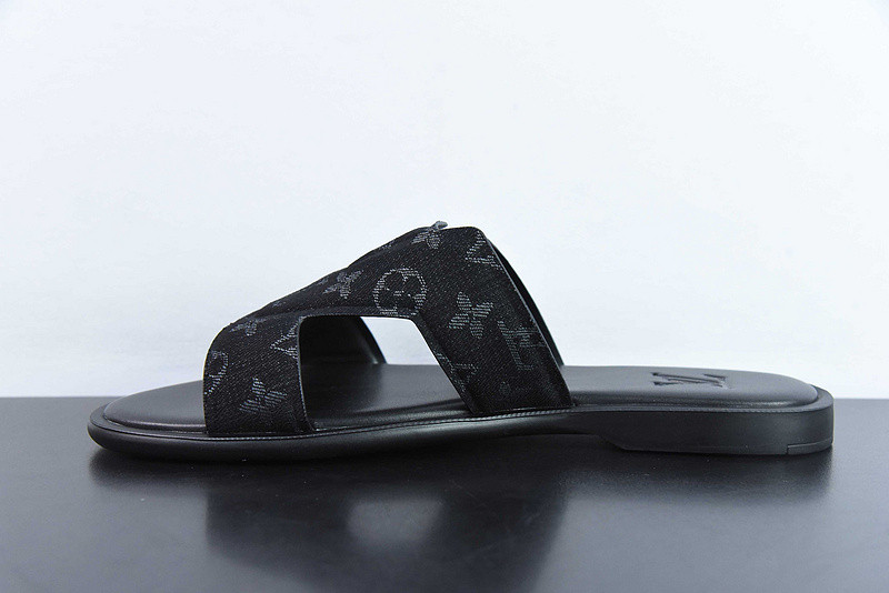 lvt sandals