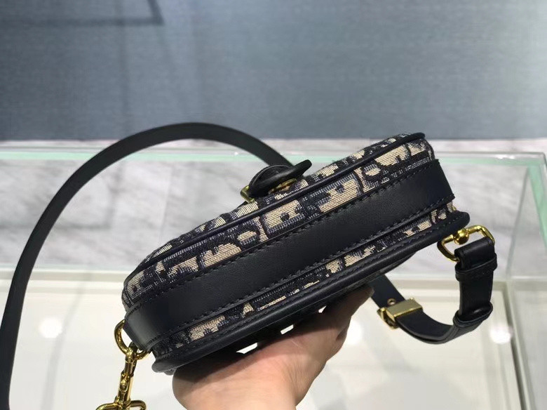 D10r bag