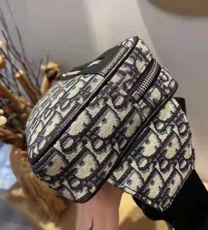 D10r bag