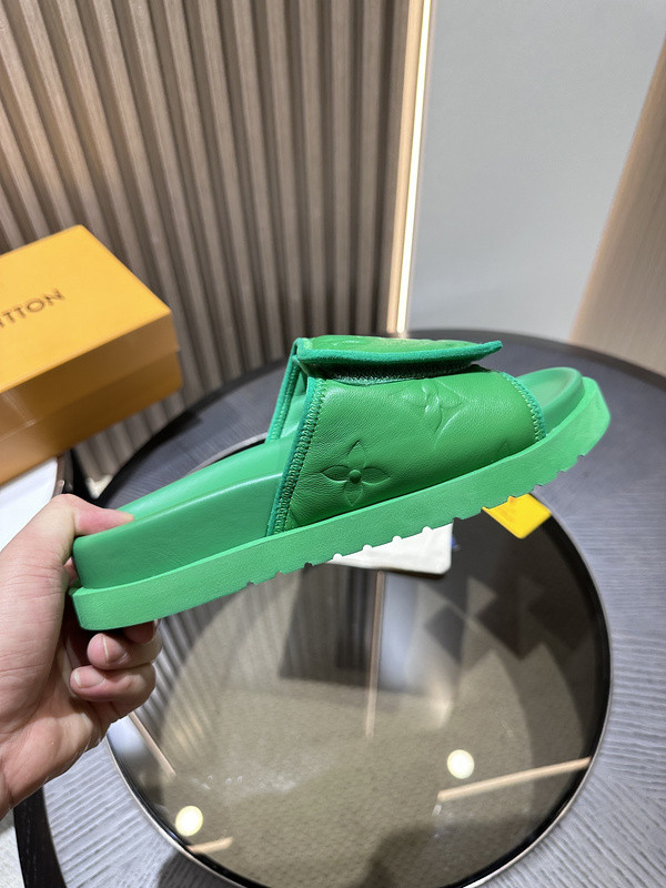 lvt sandals