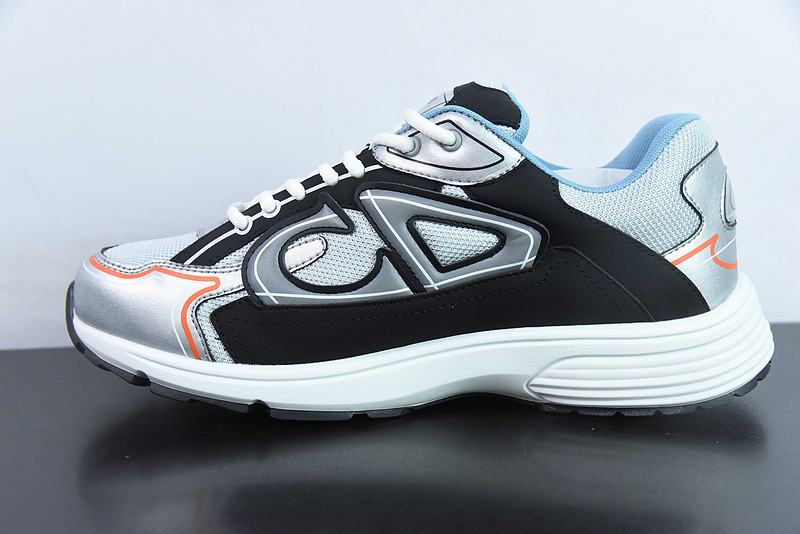 dio* sneaker