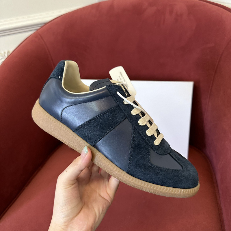 ma*s*n Ma*i*la sneaker