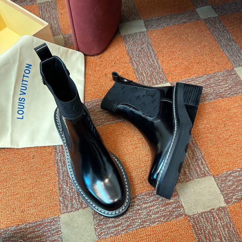 LVT BOOTS