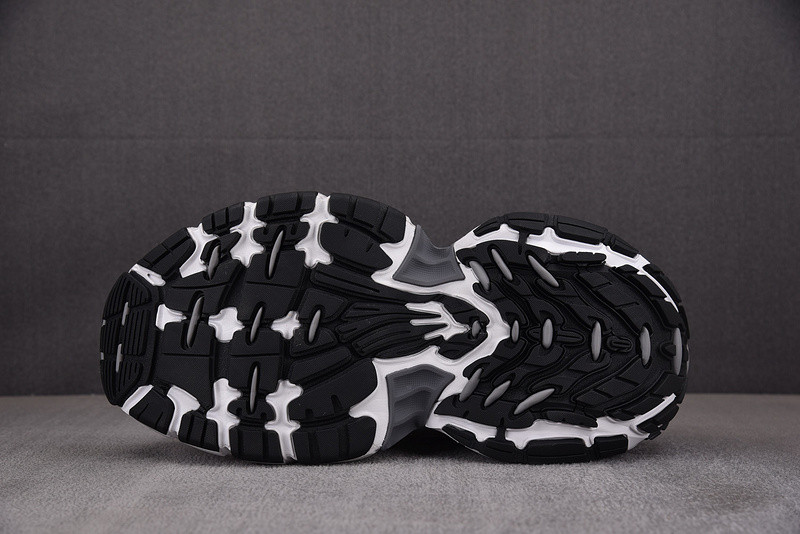 BC XL SNEAKERS