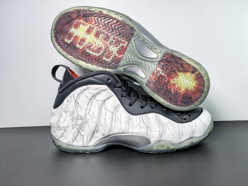 TEKKEN 8 x Nike Air Foamposite One “Jin Kazama” HF6367-001