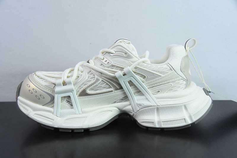 BC XL SNEAKERS
