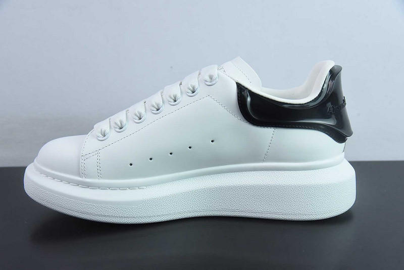 AlexER McEEN SNEAKERS