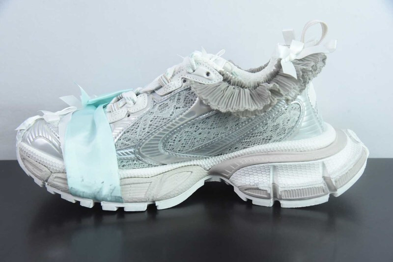 BC 3XL SNEAKER