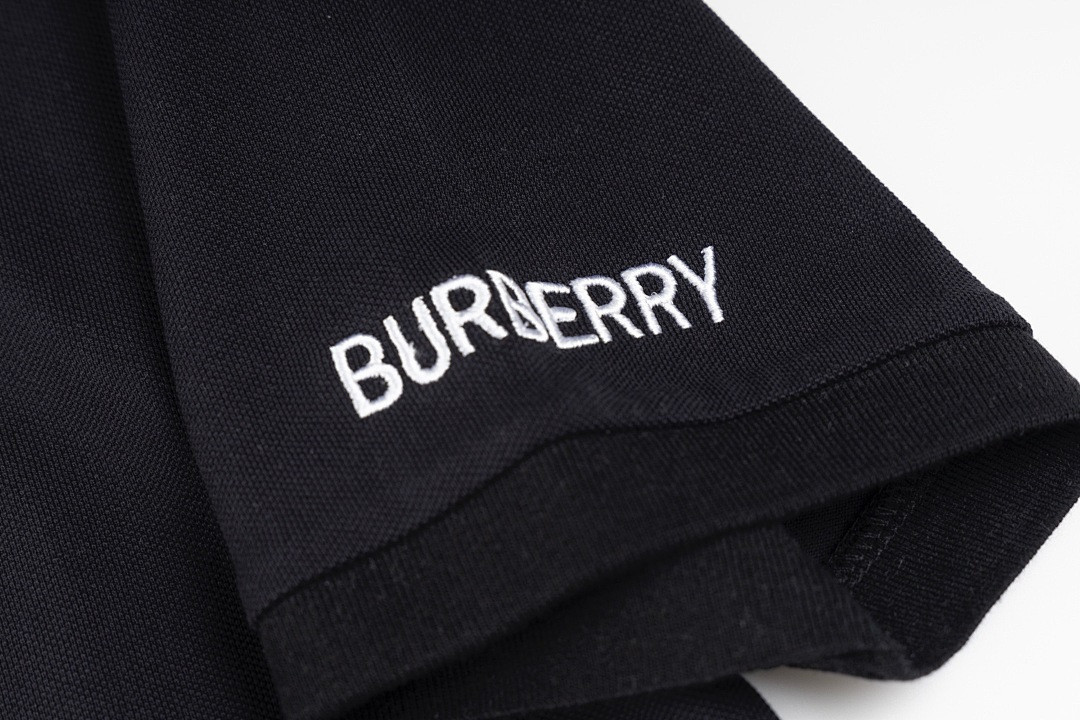 Bv*b*rry Clothes