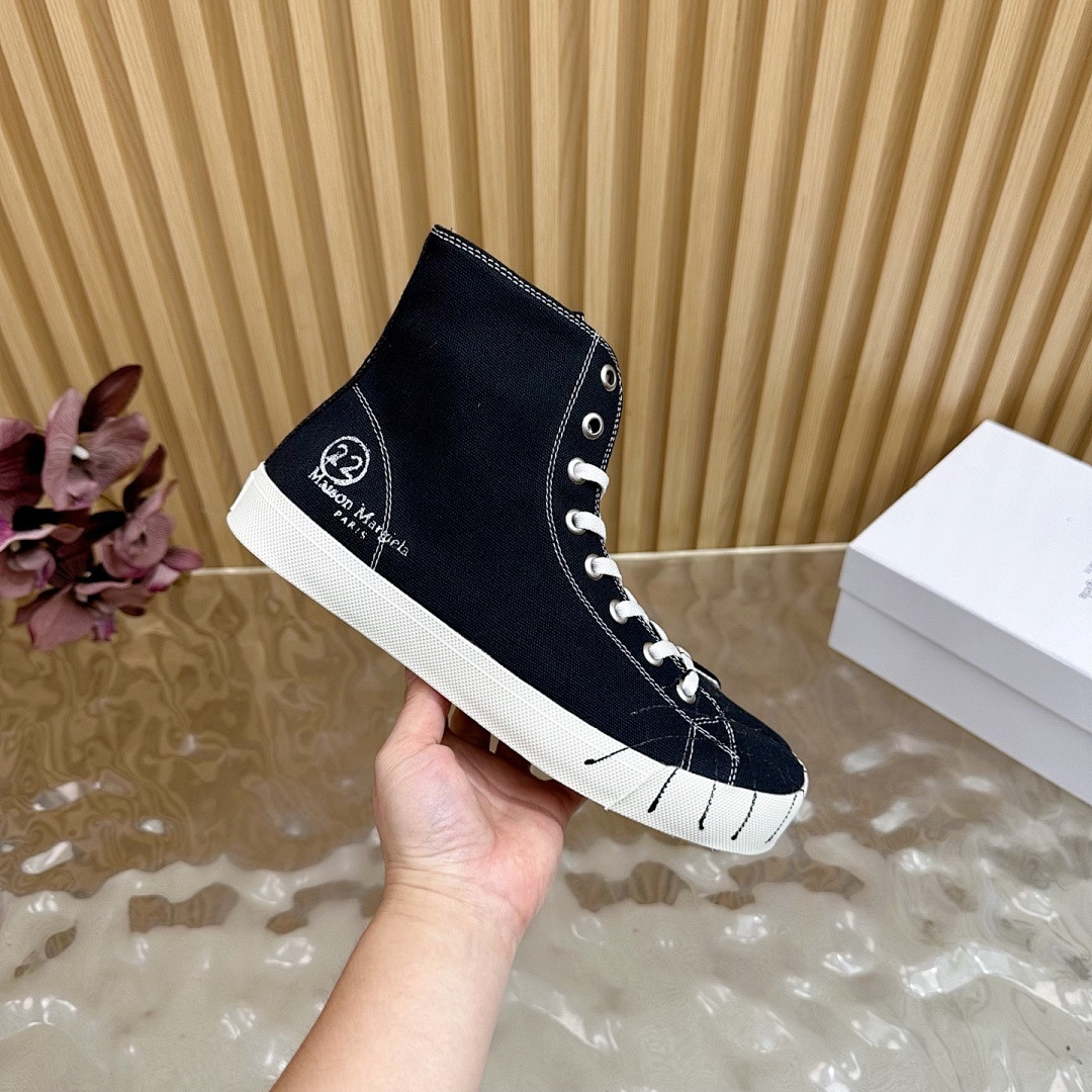 Ma1s0n Marg*e1a SNEAKER