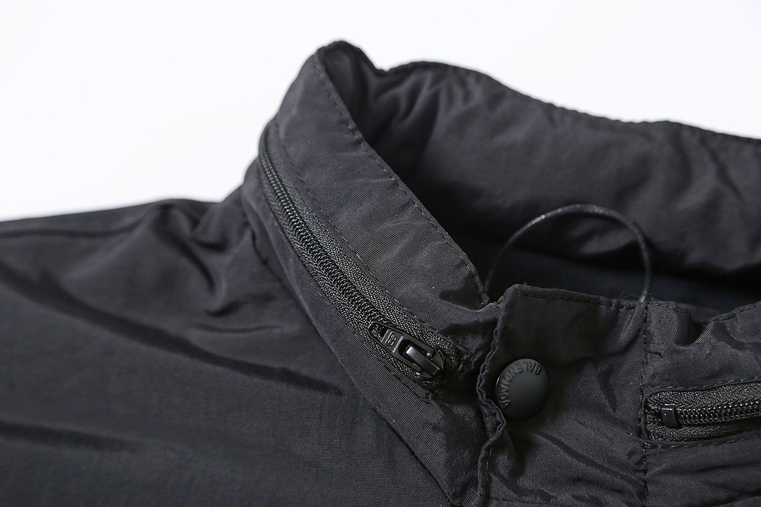 Ba1en*iaga Clothes