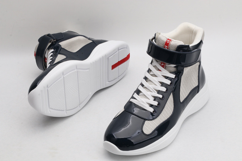 pr sneaker