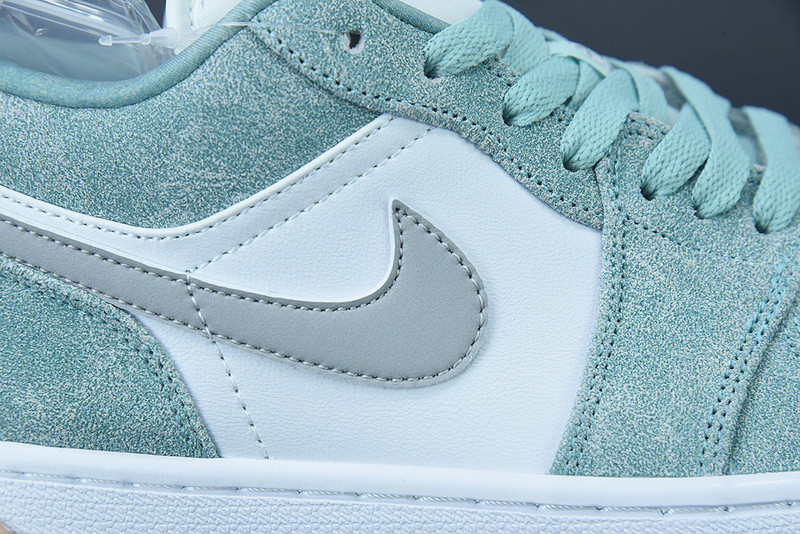 air jordan 1 low “new emerald” dn3705-301