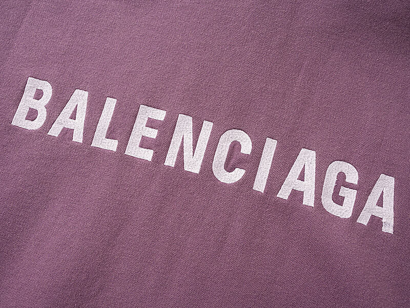 Ba1en*iaga clothes