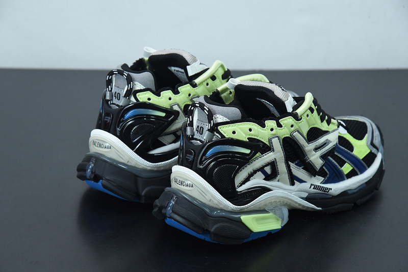 Ba*len*cia*ga runner sneaker