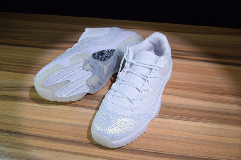 air jordan 11 ret low pr hc gg (gs) "heiress" 897331-100