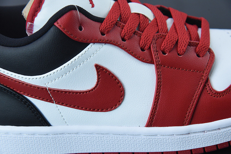 air jordan 1 low reverse black toe (w) dc0774-160