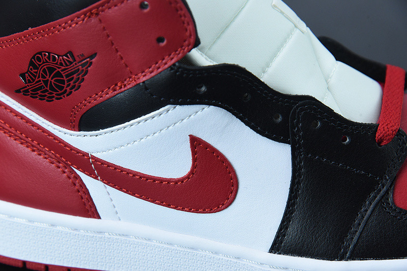wmns air jordan 1 mid 