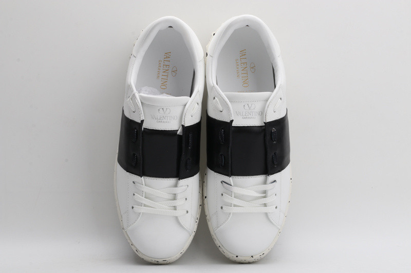 Va1e*ntin0 garavani sneaker