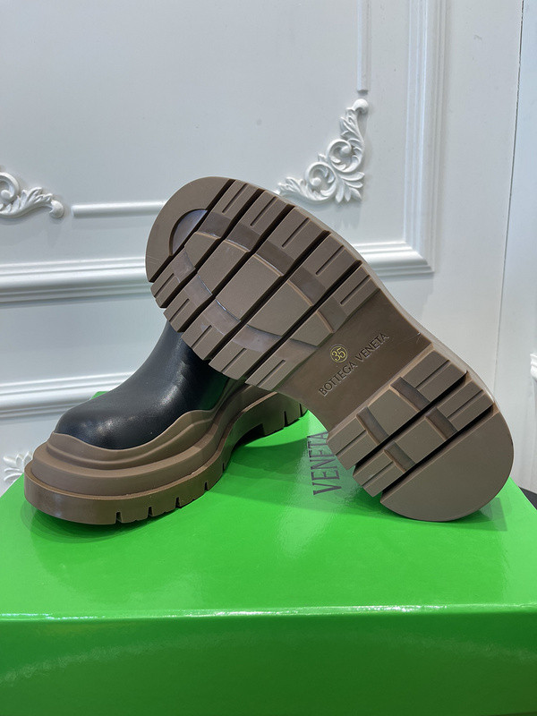 Bo*te*ga ve*ne*ta sneaker