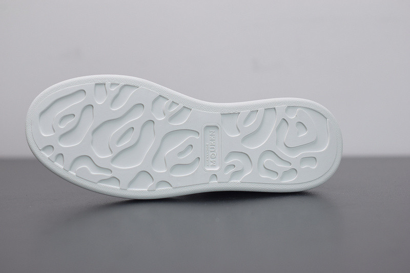 alexer mceen sneakers