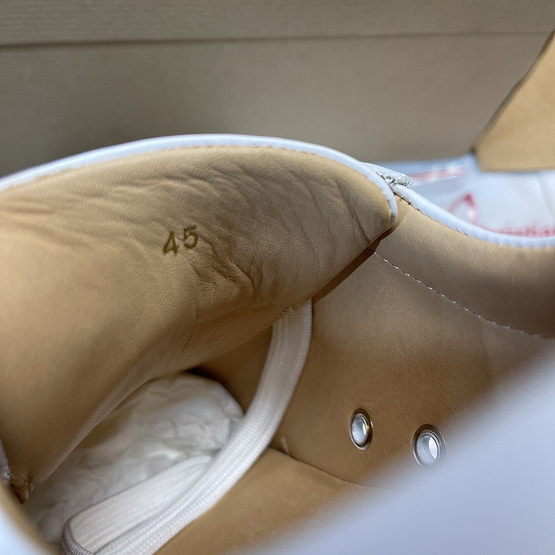 chian louin low top sneaker